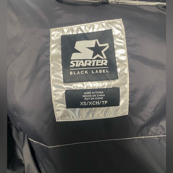 Starter Black Label silver hooded puffer jacket XS - Picture 4 of 4